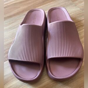 Calia Pink Slide Sandals